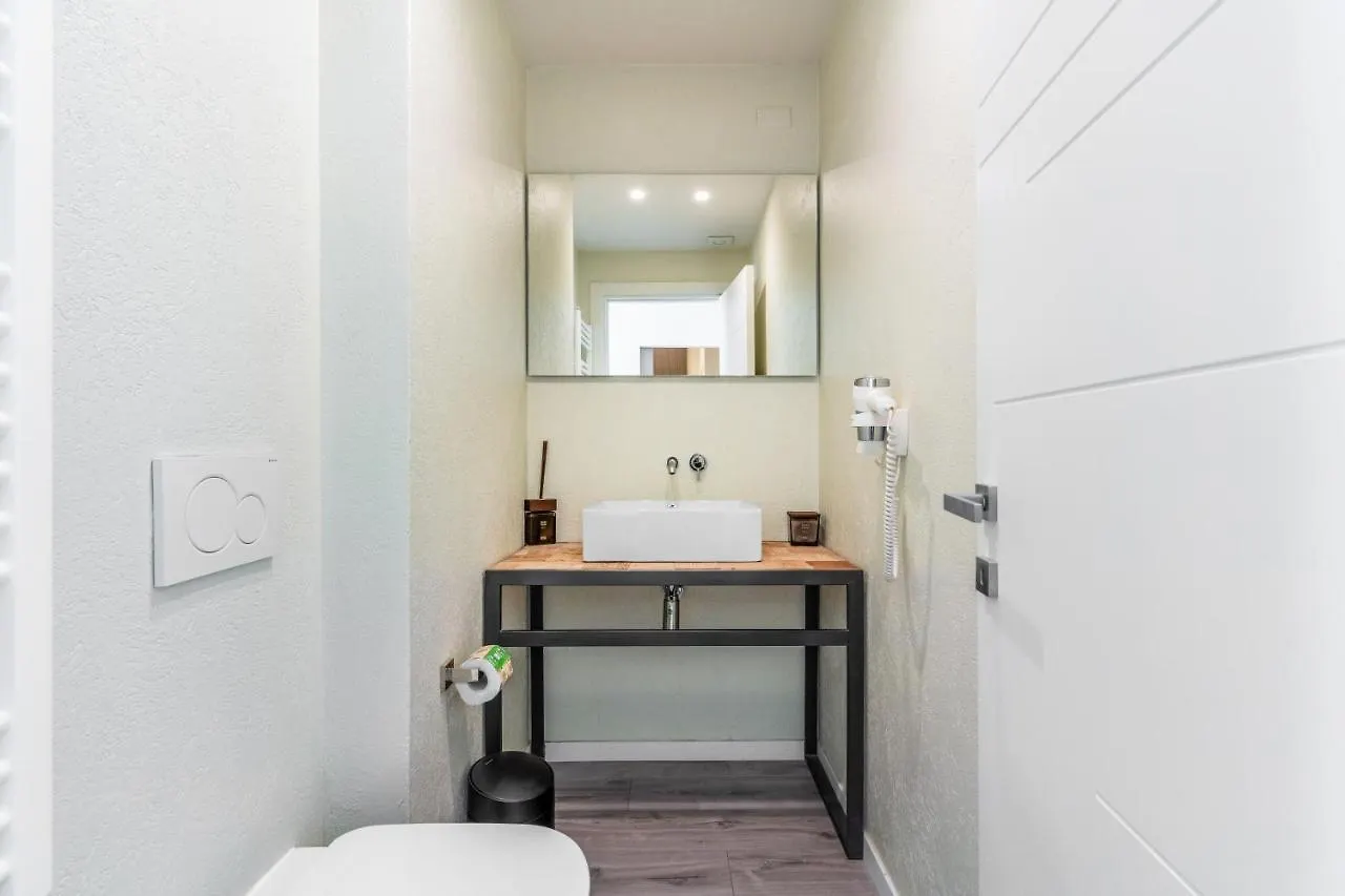 Meneghina Suites Foresteria Lombarda Milán Pensión